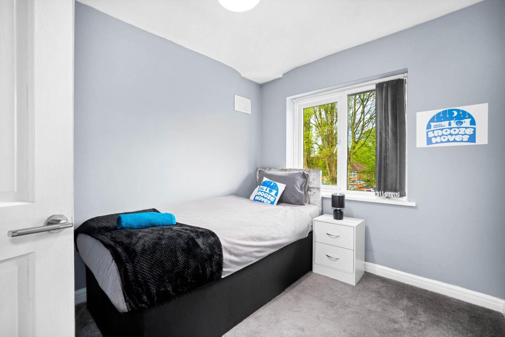 Stylish 3 Bedroom Home Away From Home เบอร์มิงแฮม ภายนอก รูปภาพ